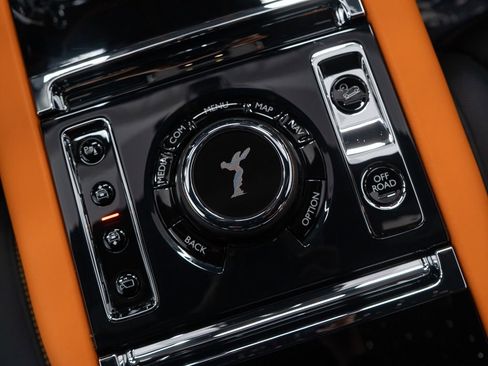 Certified 2023 Rolls-Royce Cullinan AWD/4WD image 41