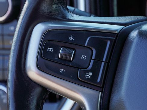 Used 2020 Chevrolet Silverado 1500 LT Trail Boss AWD/4WD image 33