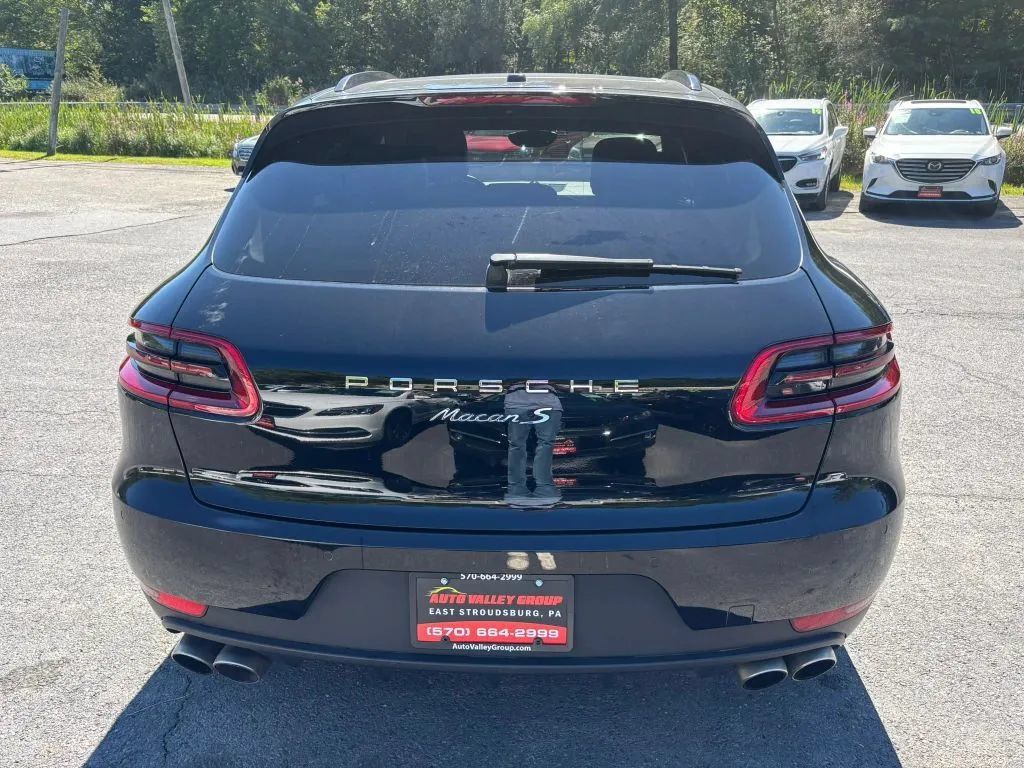 Used 2017 Porsche Macan S AWD/4WD image 7