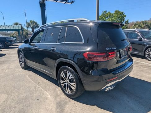 Certified 2025 Mercedes-Benz GLB 250 image 45