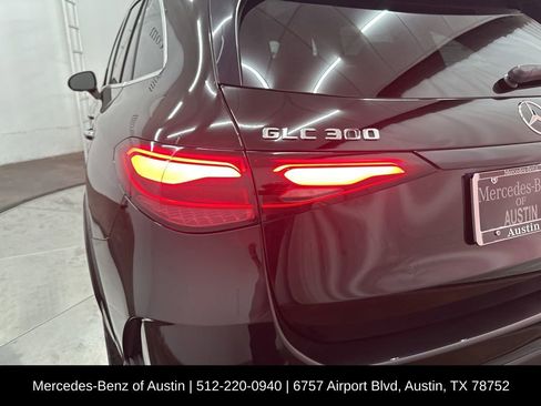 Certified 2023 Mercedes-Benz GLC 300 image 30
