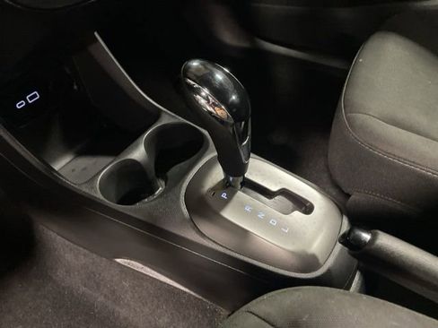 Used 2021 Chevrolet Spark LS image 19