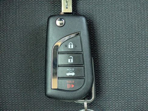 Used 2023 Toyota Corolla LE image 30