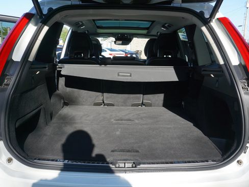 Used 2016 Volvo XC90 T5 Momentum AWD/4WD image 15