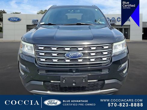 Certified 2017 Ford Explorer Limited image 2