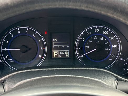 Used 2012 INFINITI G37 x Sedan w/ Premium Pkg AWD/4WD image 21