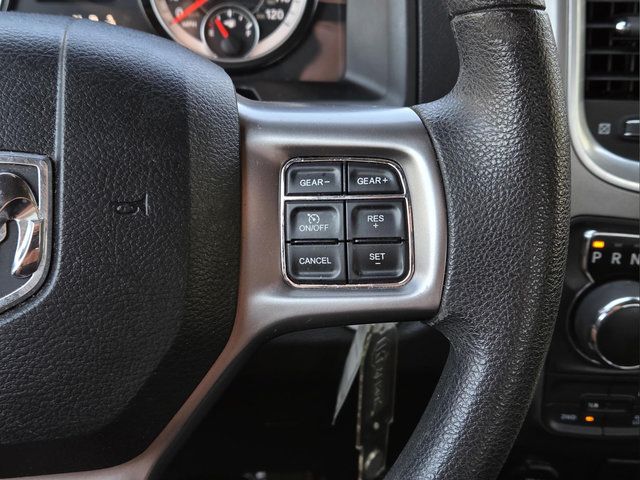 Used 2024 RAM 1500 Warlock AWD/4WD image 15