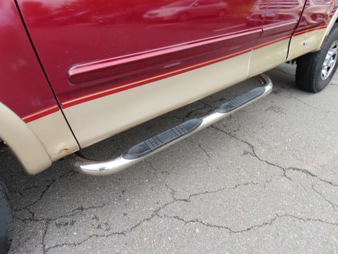 Used 1999 Ford F250 Lariat AWD/4WD image 10