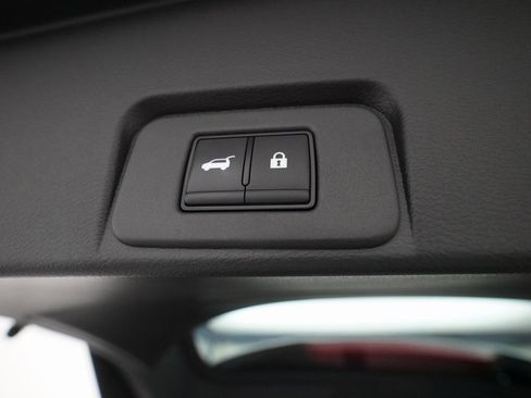 Certified 2023 Nissan Rogue SV w/ SV Premium B Package image 15