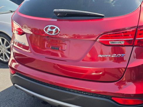 Used 2014 Hyundai Santa Fe Sport 2.0T w/ Technology Package 05 FWD image 11