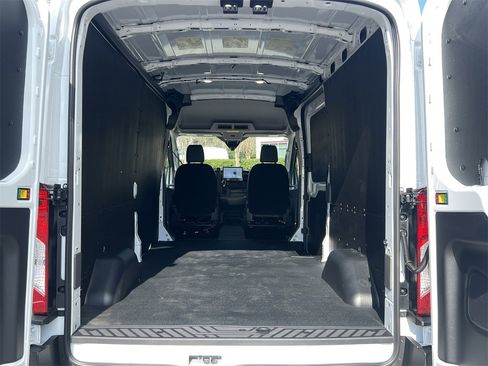New 2026 Ford Transit 250 148 Medium Roof w/ Load Area Protection Package image 18