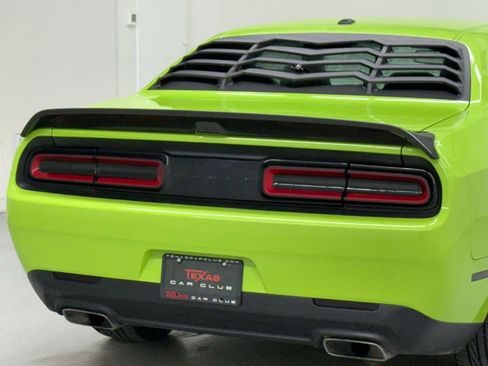 Used 2023 Dodge Challenger R/T w/ Blacktop Package image 10