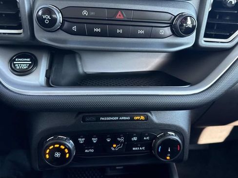 Used 2024 Ford Bronco Sport Big Bend image 25