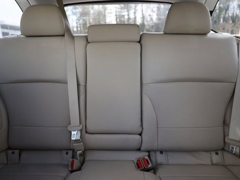 Used 2019 Subaru Outback 2.5i Limited image 42