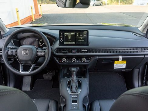 New 2027 Honda HR-V EX-L image 18