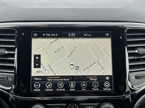 Used 2020 Jeep Grand Cherokee Altitude image 18