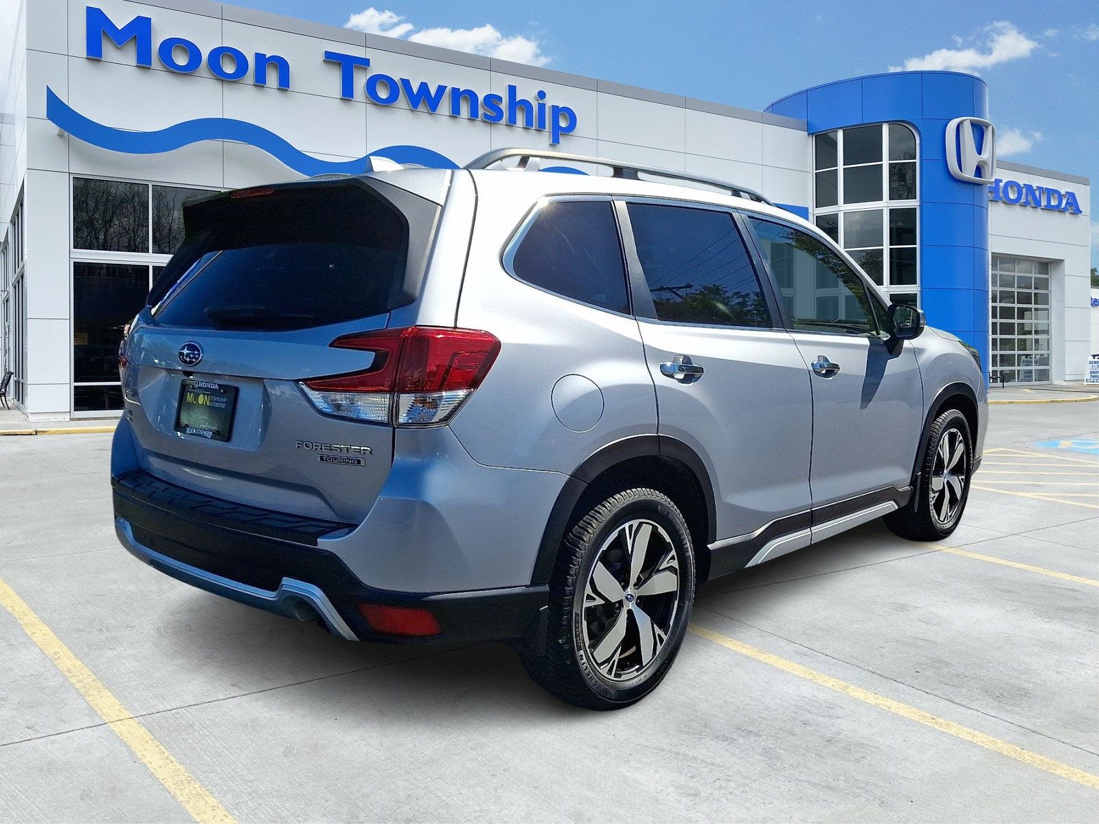 Used 2019 Subaru Forester Touring AWD/4WD image 6