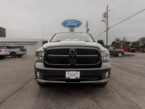 Used 2015 RAM 1500 Express image 1