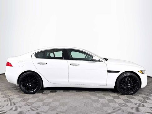 Used 2019 Jaguar XE Premium AWD/4WD image 4