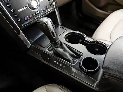 Used 2016 Ford Explorer Limited image 30