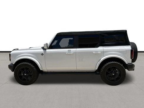 Used 2022 Ford Bronco Outer Banks AWD/4WD image 8