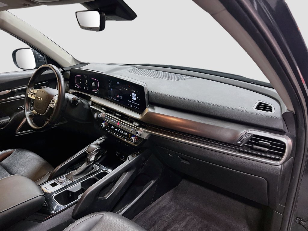 Used 2023 Kia Telluride S AWD/4WD image 30