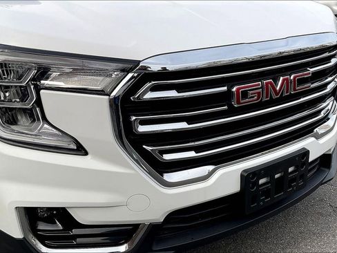 Used 2022 GMC Terrain SLT image 29