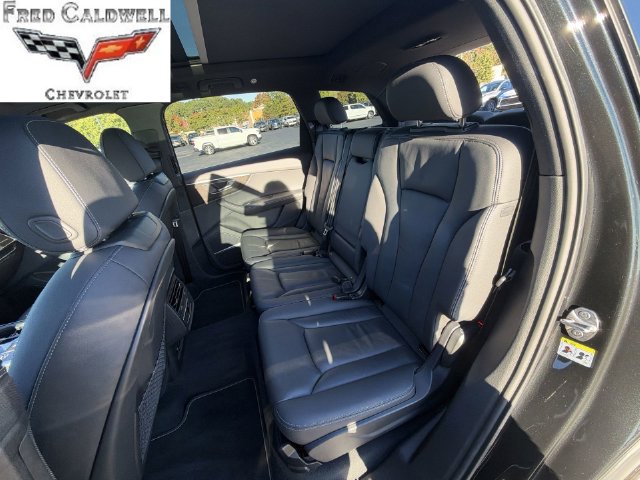Used 2025 Audi Q7 3.0T Premium Plus AWD/4WD image 31