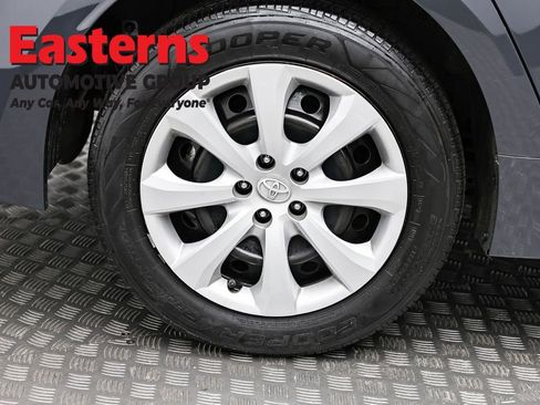 Used 2023 Toyota Corolla LE image 29