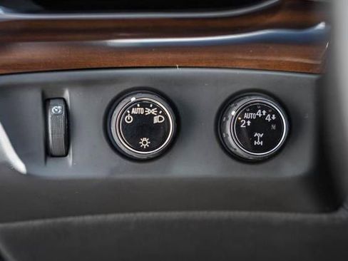 Used 2020 Cadillac Escalade ESV Luxury image 42