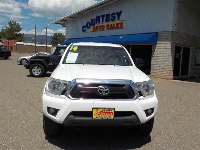 Used 2014 Toyota Tacoma PreRunner w/ TRD Off-Road Package RWD image 15