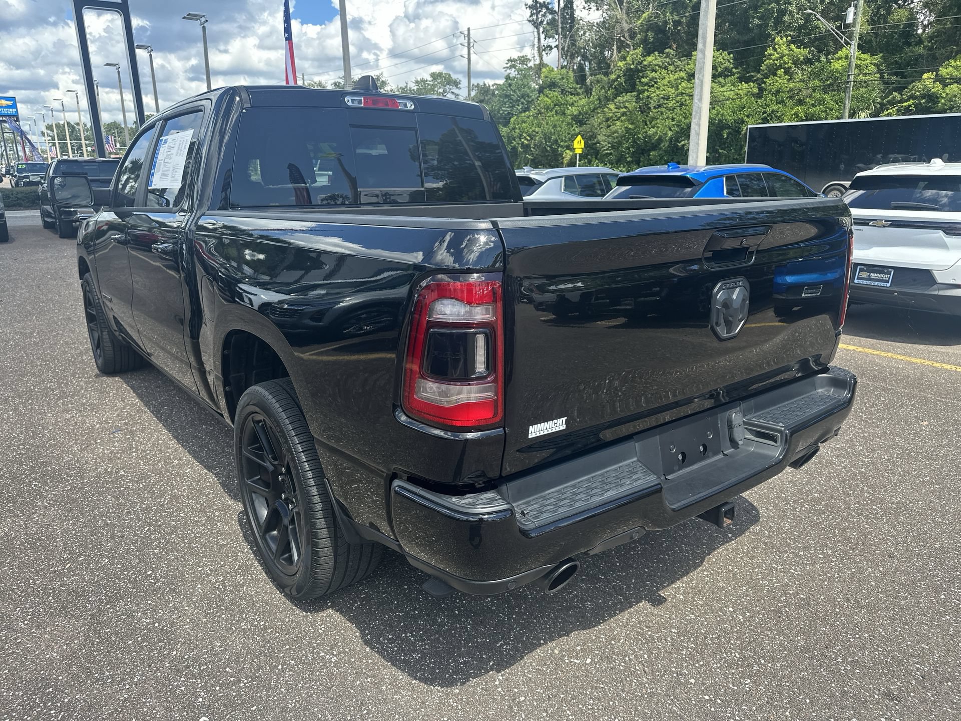 Used 2023 RAM 1500 Laramie RWD image 14