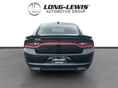 Used 2022 Dodge Charger SXT w/ Plus Group RWD image 5