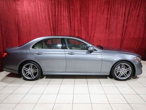 Used 2020 Mercedes-Benz E 350 Sedan image 8