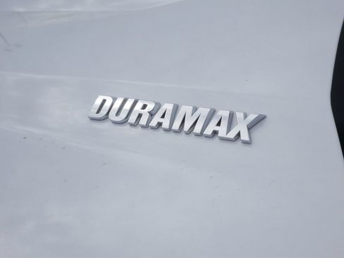 Used 2025 Chevrolet Silverado 1500 LTZ w/ LTZ Convenience Package II AWD/4WD image 7