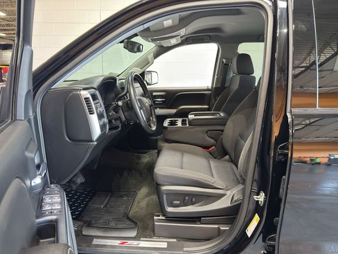 Used 2018 Chevrolet Silverado 1500 LT w/ All Star Edition AWD/4WD image 13
