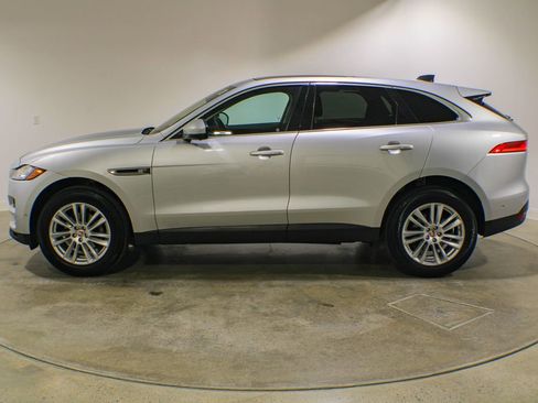 Used 2020 Jaguar F-PACE Prestige AWD/4WD image 2