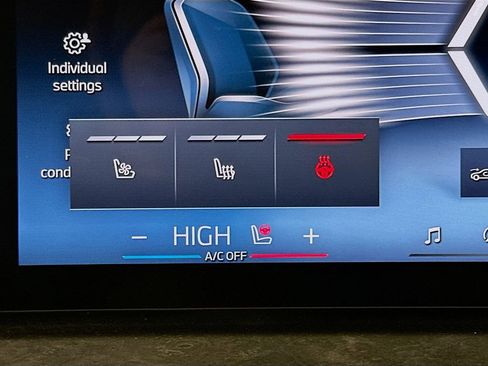 Used 2025 BMW X7 xDrive40i image 27