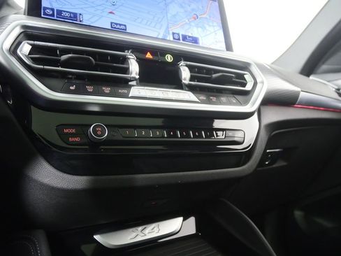 Used 2024 BMW X4 xDrive30i w/ Premium Package AWD/4WD image 22