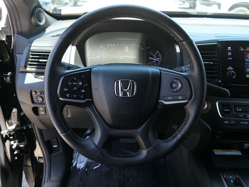 Used 2023 Honda Passport TrailSport image 16