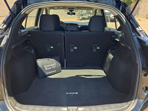 Certified 2025 Nissan Kicks Play S FWD image 12