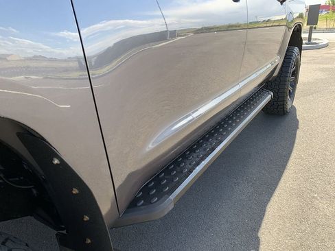 Used 2018 Toyota Tundra SR5 image 13