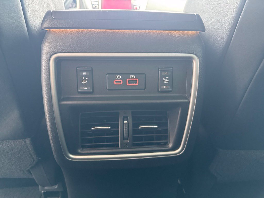 Used 2019 Nissan Murano Platinum w/ Cargo Package FWD image 18