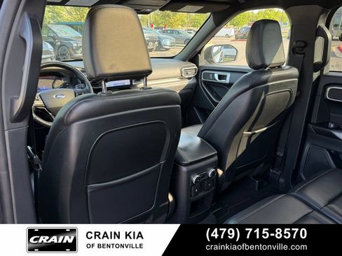 Used 2020 Ford Explorer XLT w/ Equipment Group 202A AWD/4WD image 27