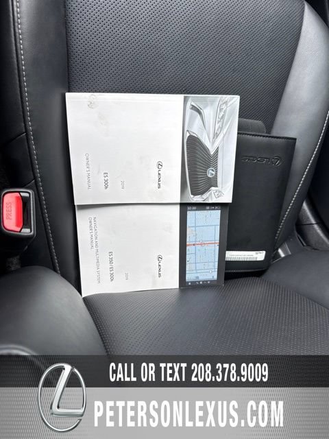 Used 2019 Lexus ES 300h w/ Premium Package FWD image 27