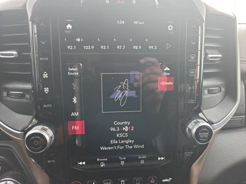 Used 2021 RAM 1500 Laramie image 19