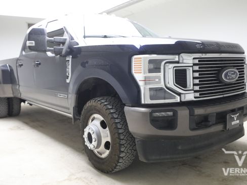 Used 2022 Ford F350 King Ranch w/ King Ranch Ultimate Package AWD/4WD image 6