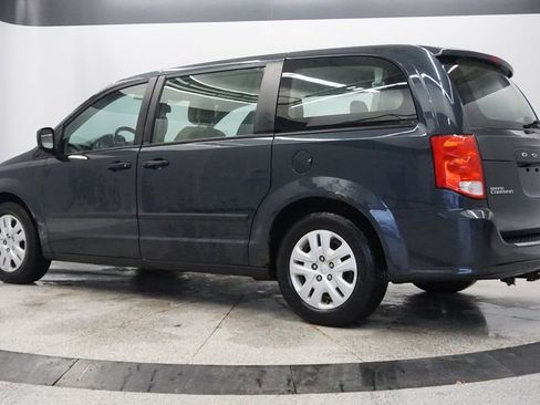 Used 2013 Dodge Grand Caravan American Value Package w/ UConnect Hands-Free Group image 4