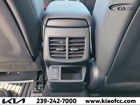 New 2026 Kia Seltos S FWD image 12