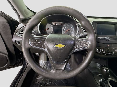 Used 2017 Chevrolet Malibu LS image 13